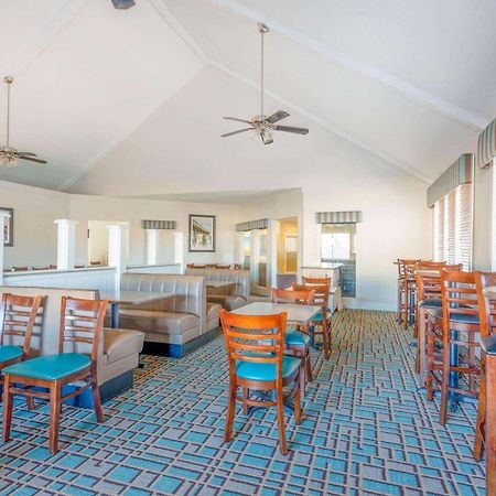 Days Inn By Wyndham Wilmington / University Extérieur photo