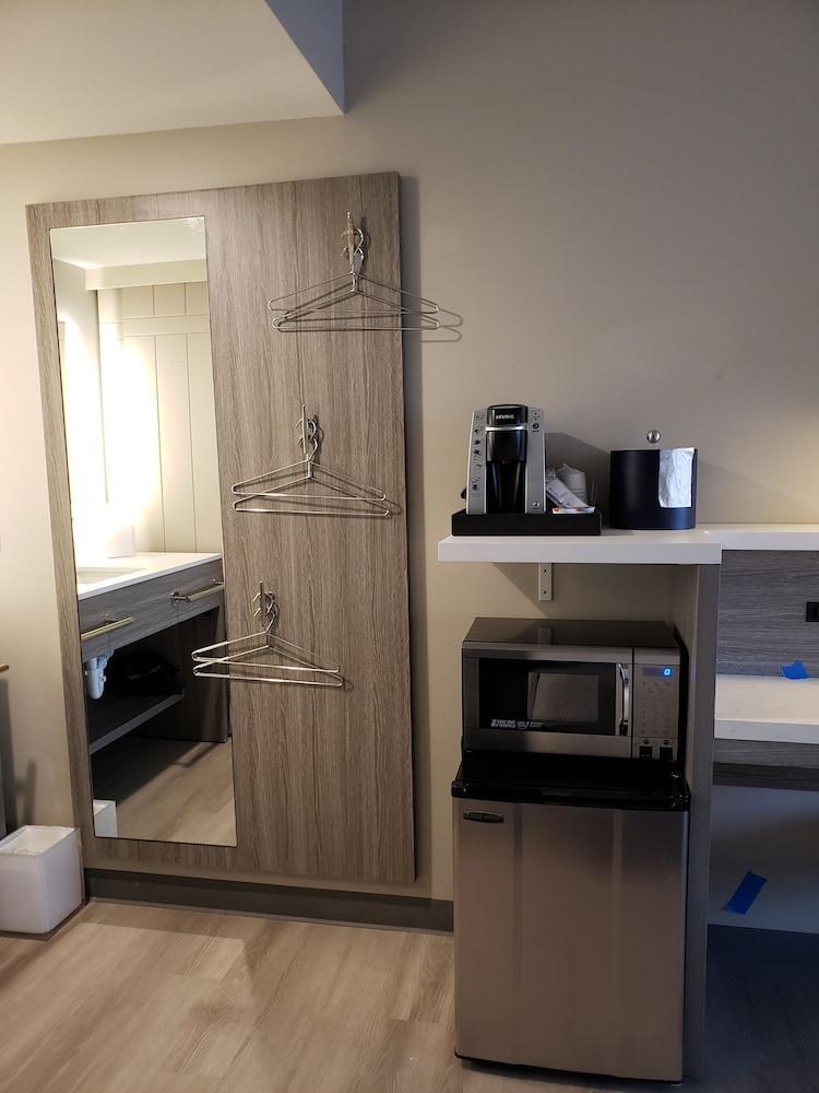 Days Inn By Wyndham Wilmington / University Extérieur photo