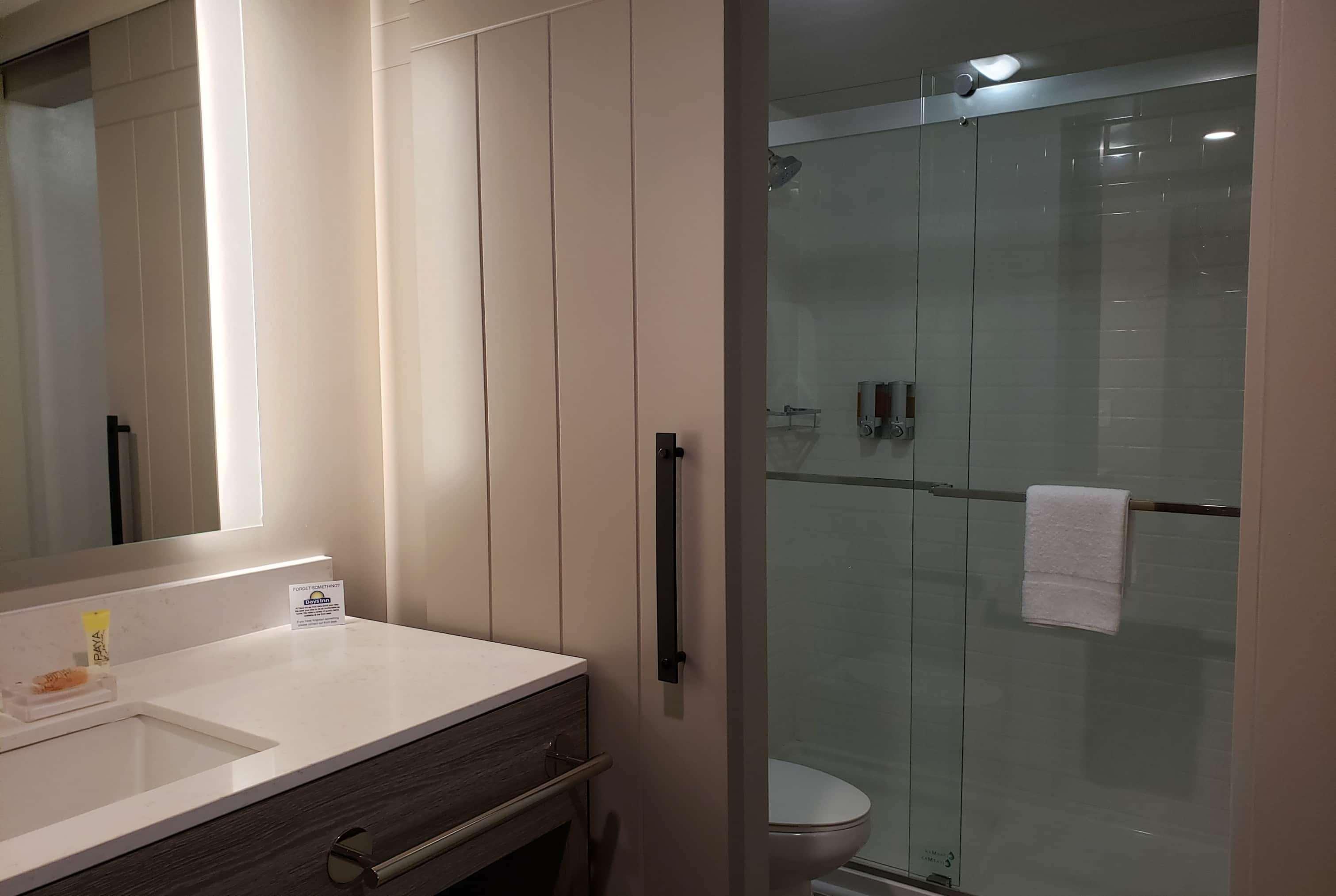Days Inn By Wyndham Wilmington / University Extérieur photo